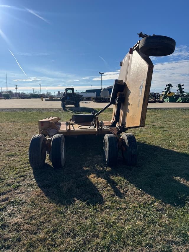 Image of Woods 3240Q equipment image 4