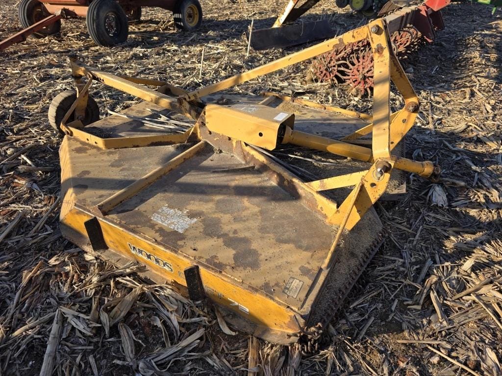 Woods 72 Equipment Image0