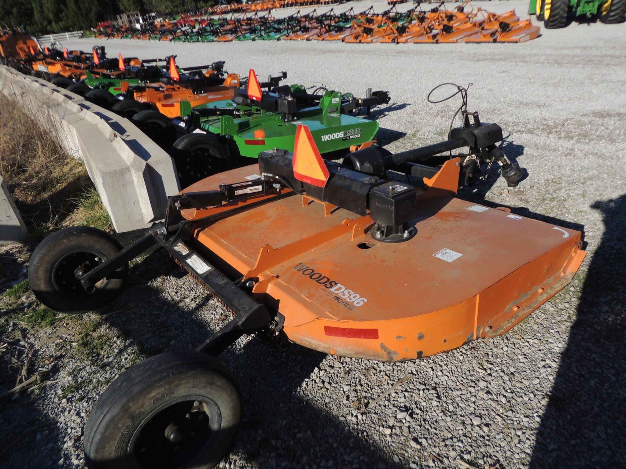 Woods DS96 Equipment Image0