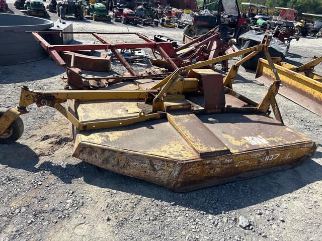 Image of Woods R107 equipment image 4