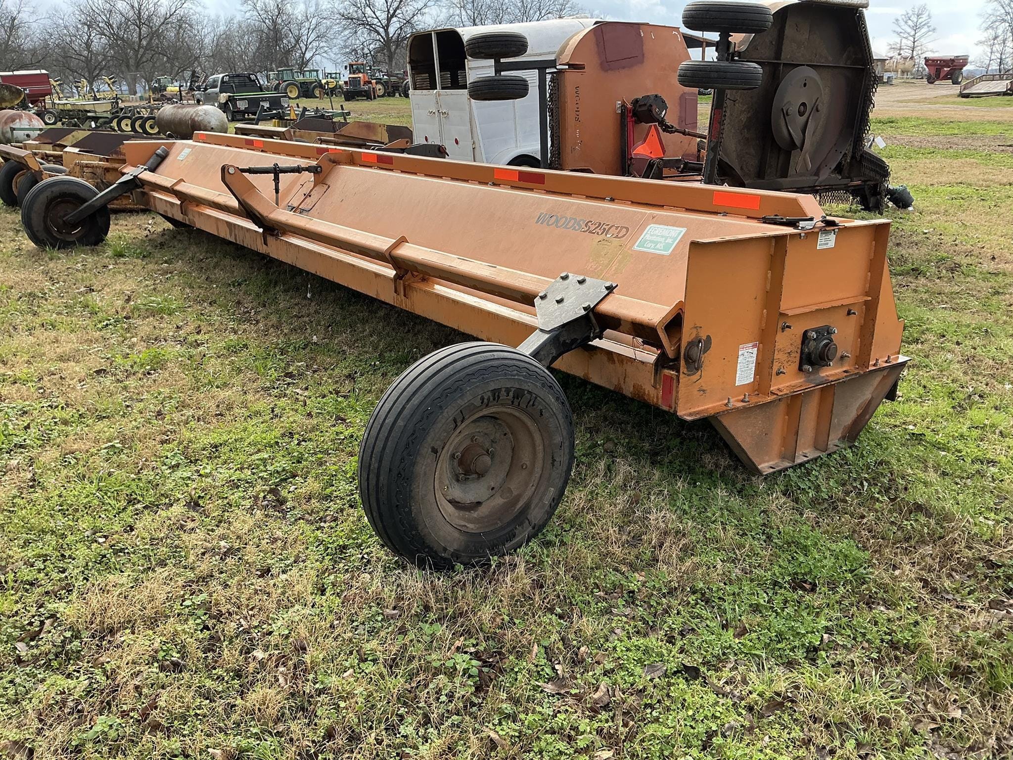 Woods S25CD Equipment Image0