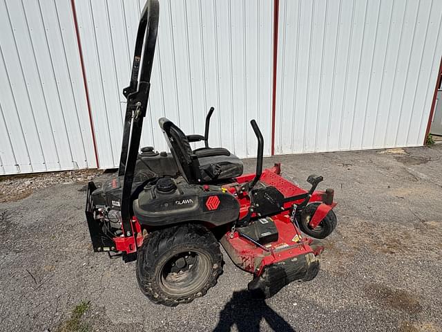 Image of Worldlawn Diamondback equipment image 2