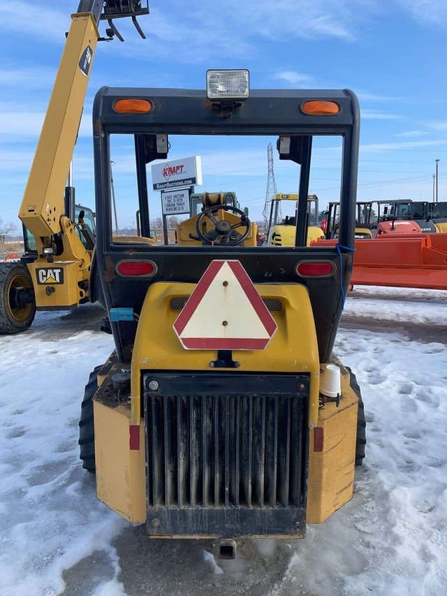 Image of Willmar Wrangler 4550 equipment image 3