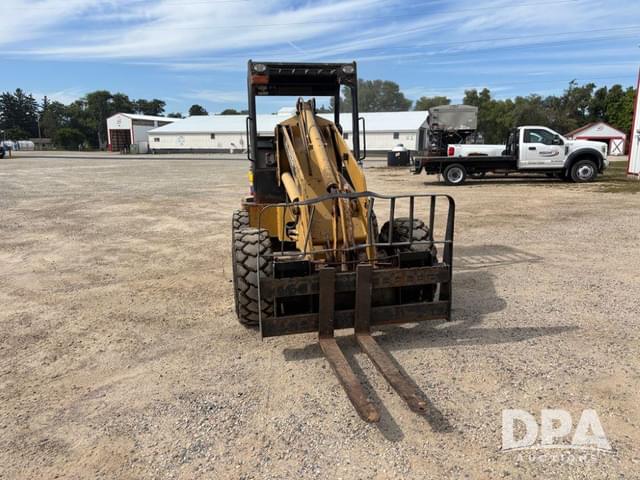 Image of Willmar Wrangler 4560 equipment image 3