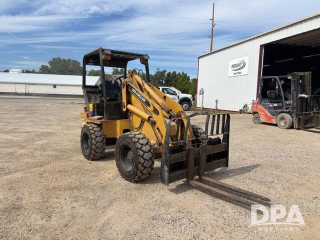 Image of Willmar Wrangler 4560 equipment image 4