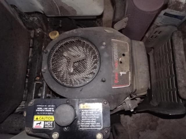 Image of Exmark Lazer ZCT equipment image 2