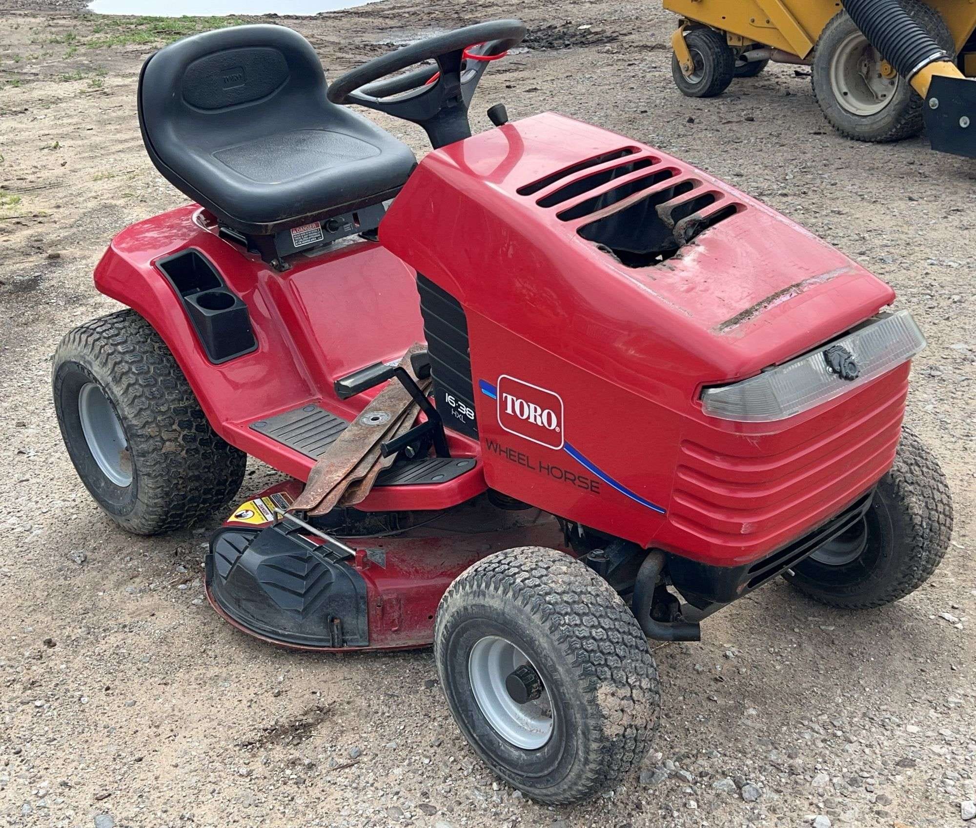 Toro Wheel Horse Equipment Image0