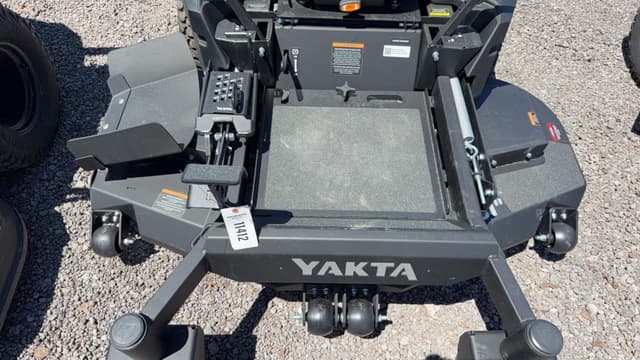 Image of YAKTA YXR320 equipment image 4