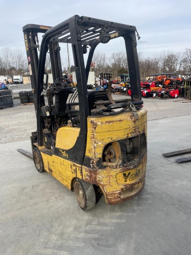 Image of Yale GLC030VXNUSE094 equipment image 3