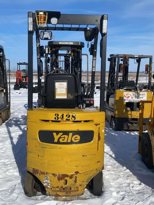 Image of Yale ERC030VAN36TE082 equipment image 4