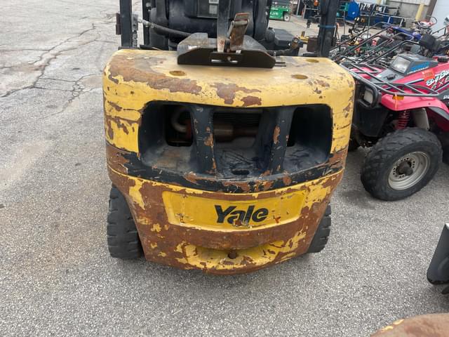 Image of Yale GLP050MXNEAE086 equipment image 2