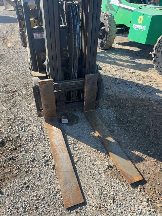 Image of Yale GLC060VXNDSE088 equipment image 1