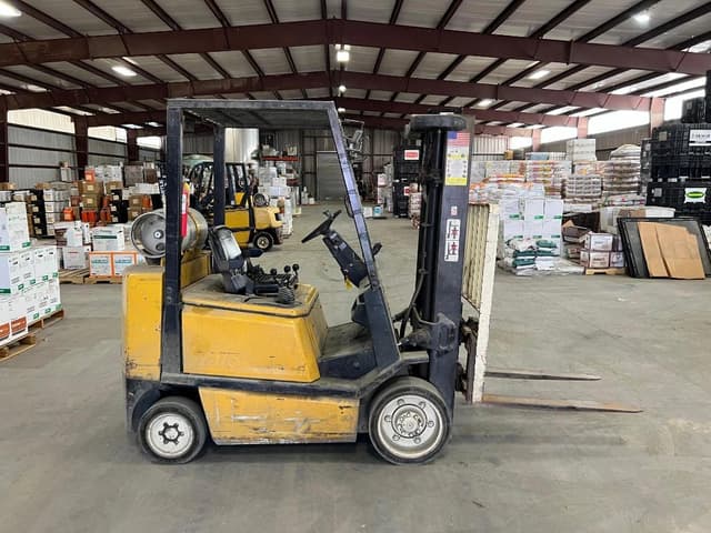 Image of Yale GLC050 equipment image 3