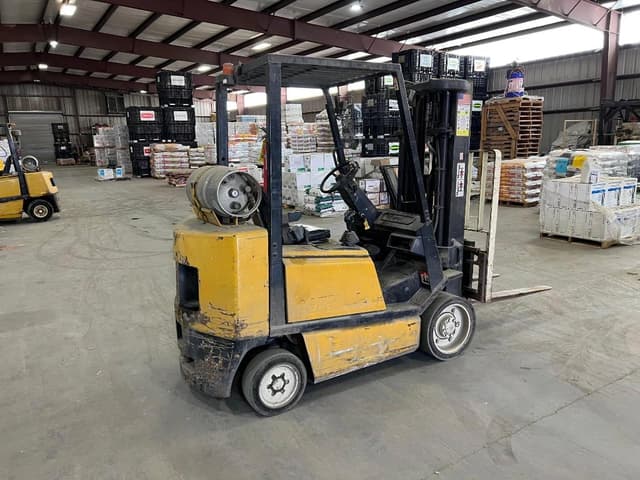 Image of Yale GLC050 equipment image 4