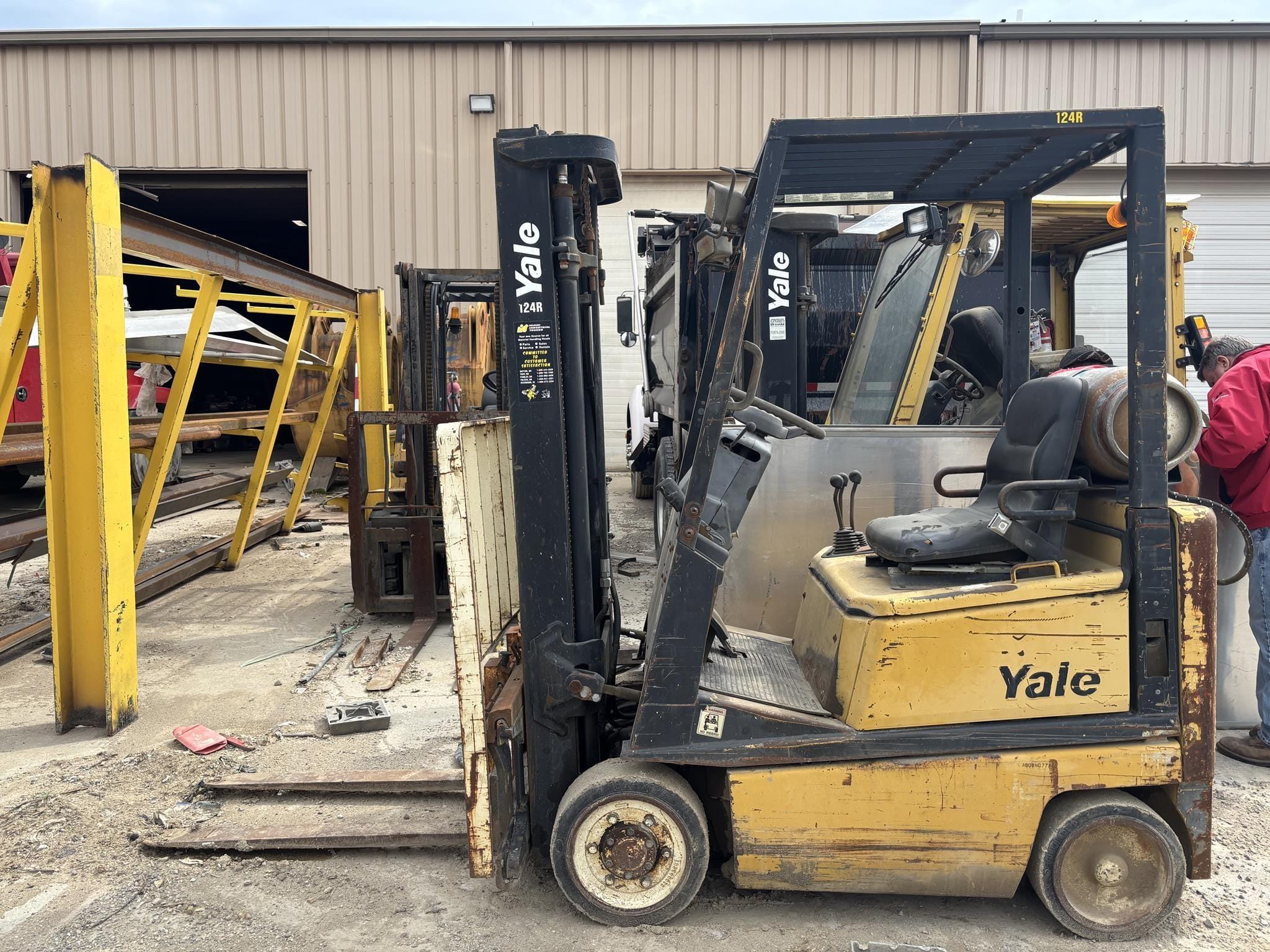 Yale GLC030BFNUAE082 Equipment Image0