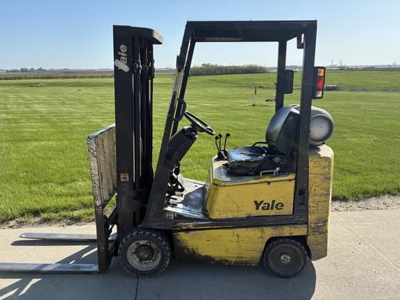 Image of Yale GLC040 equipment image 4