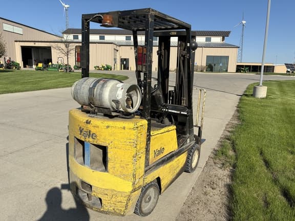 Image of Yale GLC040 equipment image 2