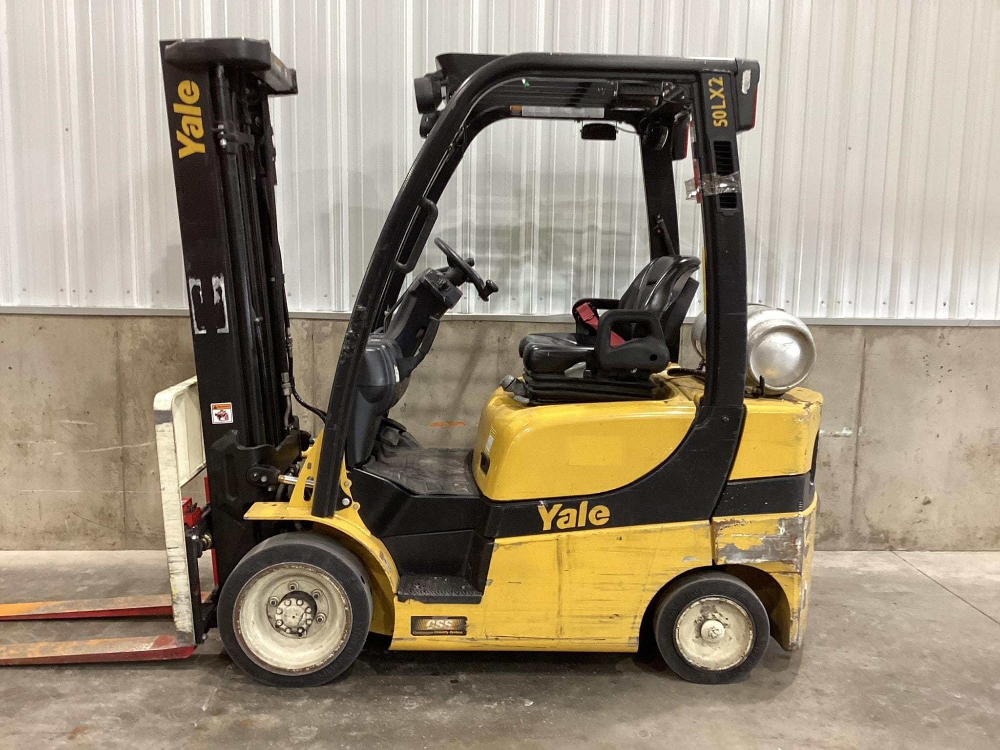 2020 Yale GLC050LX Equipment Image0