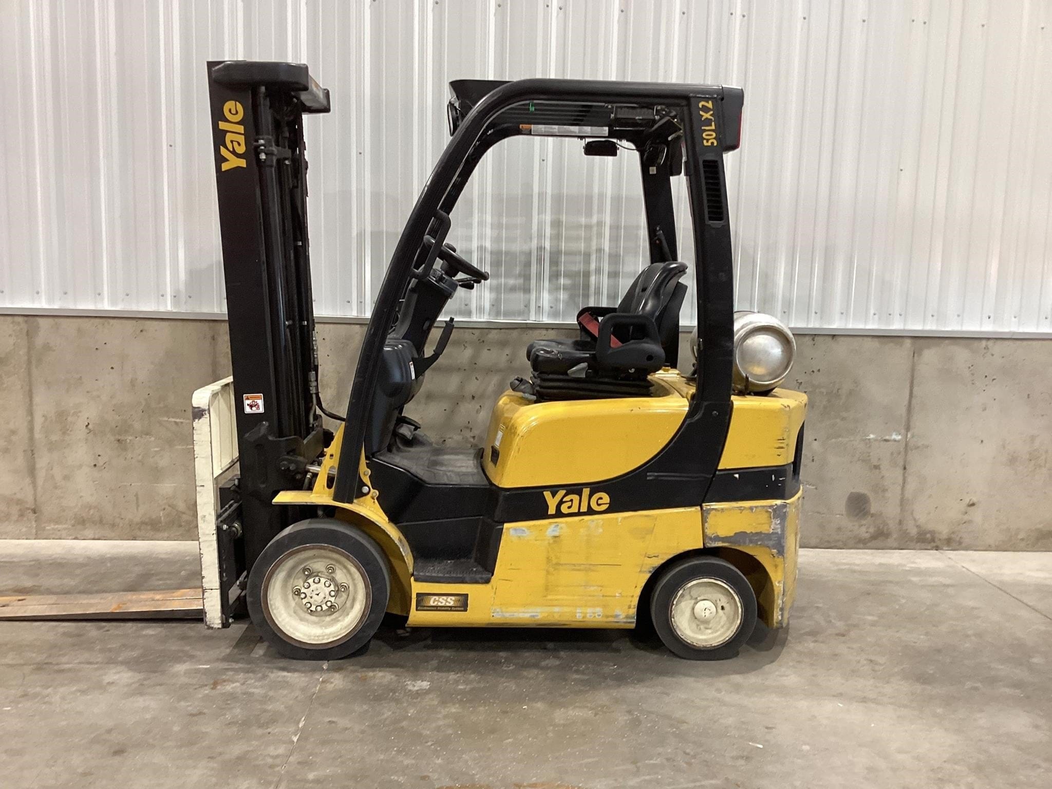 2020 Yale GLC050LX Equipment Image0