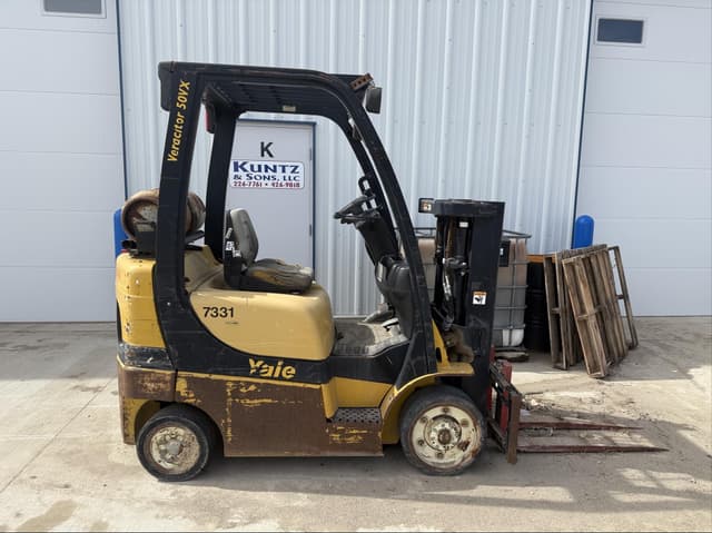 Image of Yale GLC050VX equipment image 1