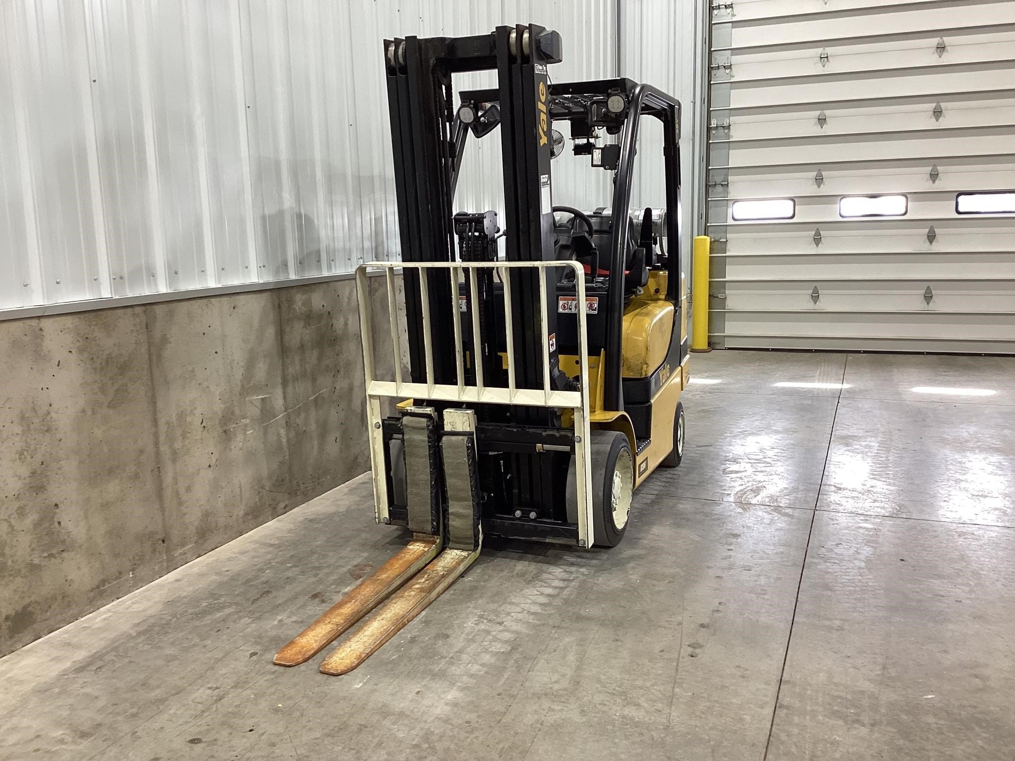 2019 Yale GLC060VX Equipment Image0