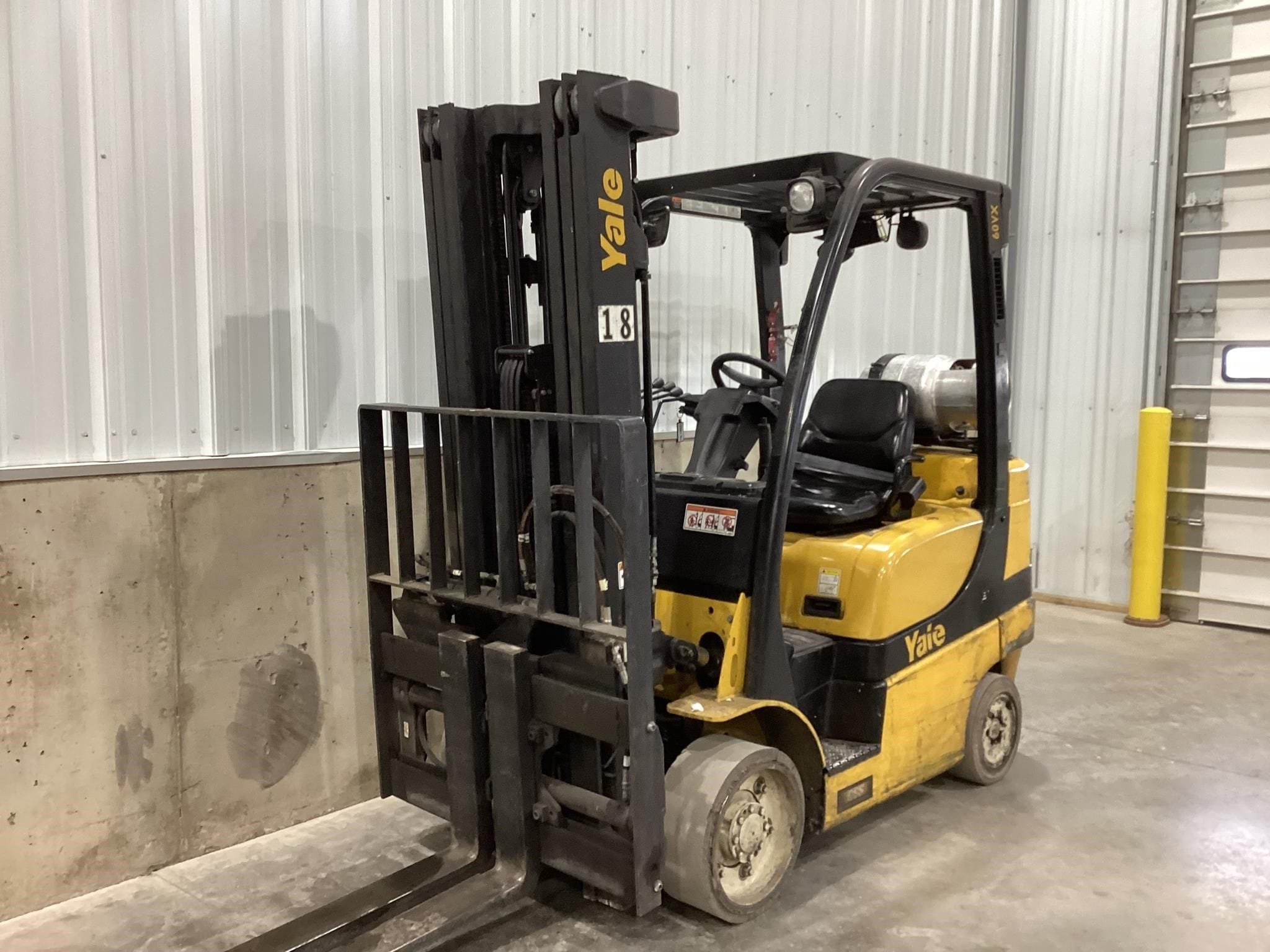 2019 Yale GLC060VX Equipment Image0