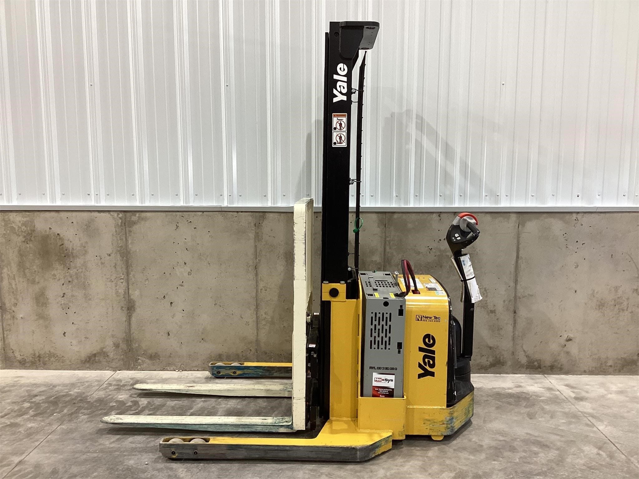2020 Yale MSW040SF Equipment Image0