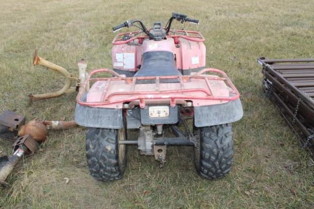 Image of Yamaha 350 equipment image 4