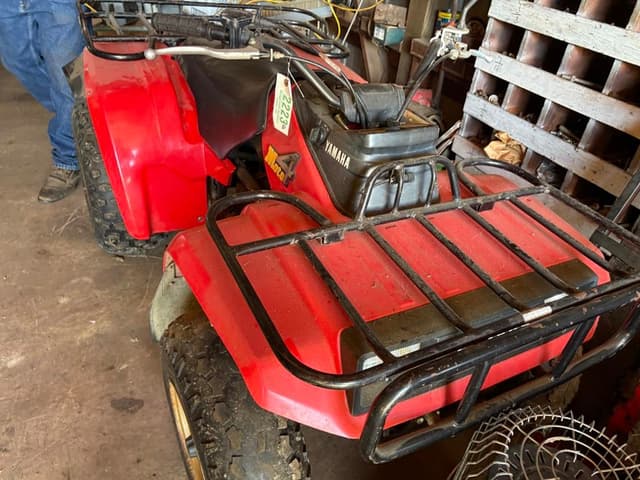 Image of Yamaha Moto 4 equipment image 2