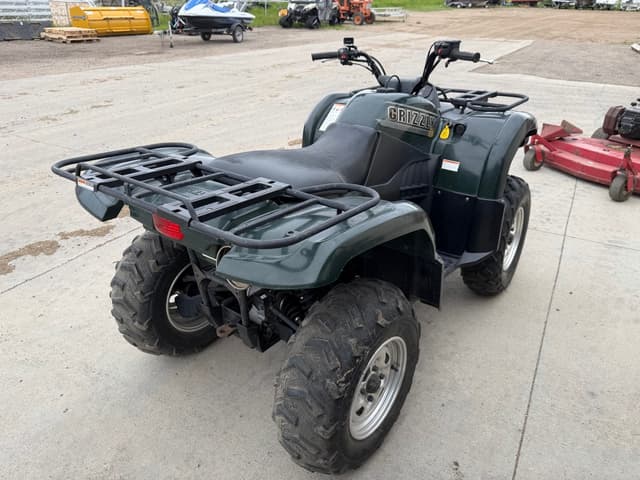 Image of Yamaha Grizzly 660 equipment image 3