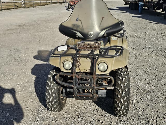 Image of Yamaha Big Bear 400 equipment image 1