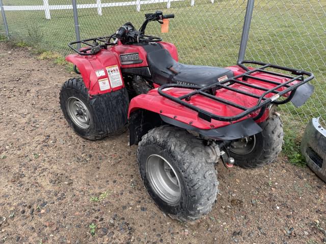Image of Yamaha Big Bear 400 equipment image 3