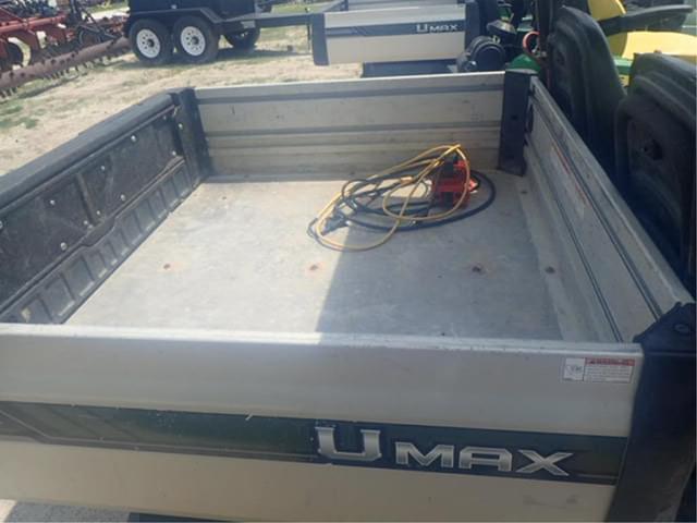 Image of Yamaha U-Max equipment image 4