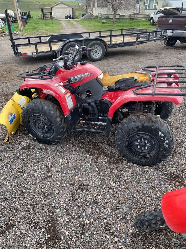 Image of Yamaha Grizzly 450 equipment image 3