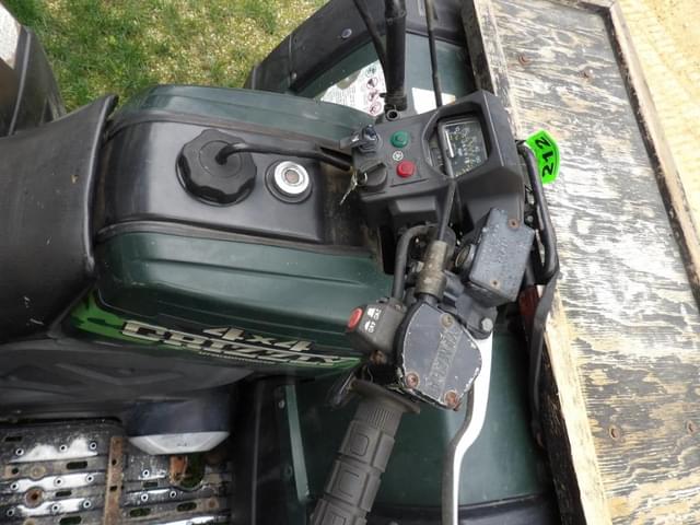 Image of Yamaha Grizzly 600 equipment image 4