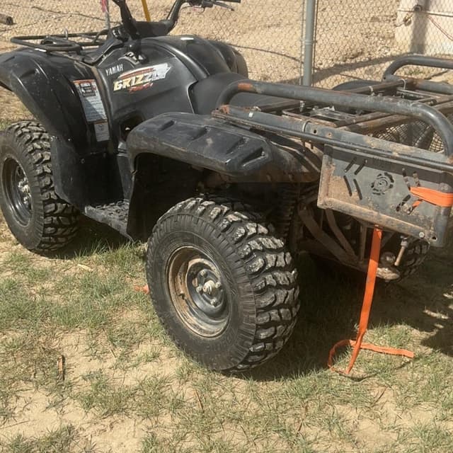 Image of Yamaha Grizzly 700 equipment image 3