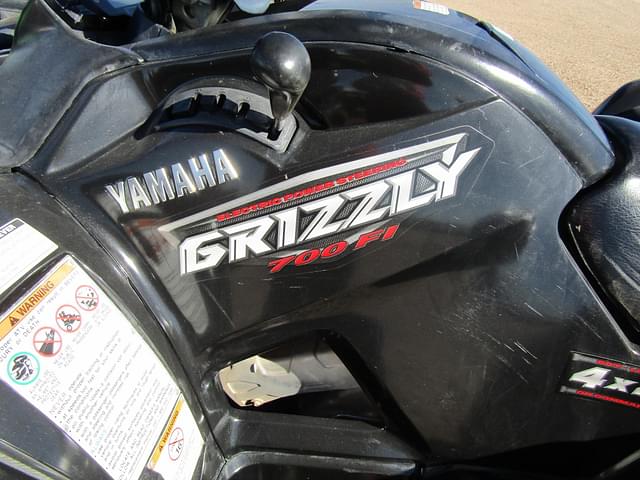 Image of Yamaha Grizzly 700 FI equipment image 4