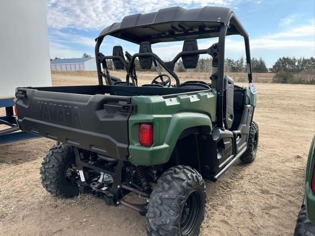 Image of Yamaha Viking 700 equipment image 2