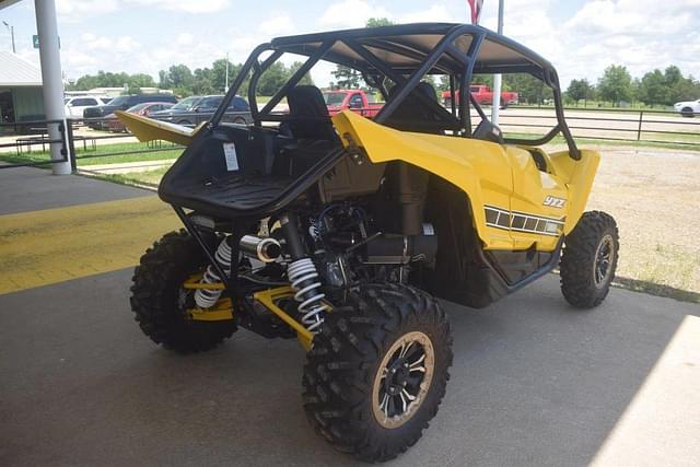 Image of Yamaha YXZ equipment image 2