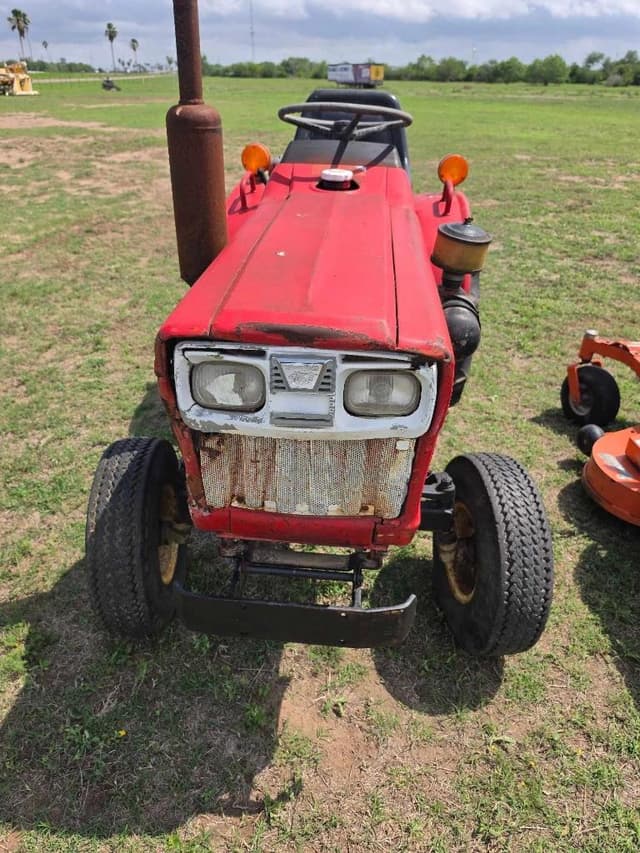 Image of Yanmar YM186 equipment image 1
