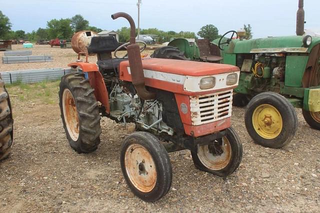 Image of Yanmar YM2000 equipment image 3