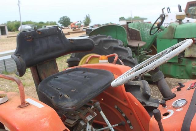 Image of Yanmar YM2000 equipment image 4