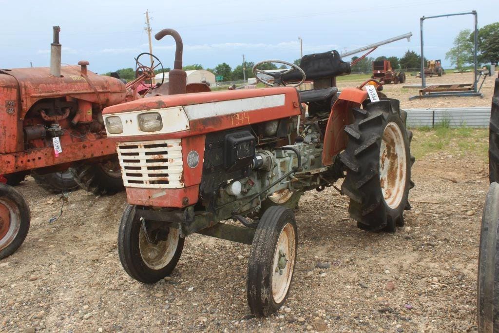 SOLD - Yanmar YM2000 Lot No. 1344 Tractors with 22 HP | Tractor Zoom