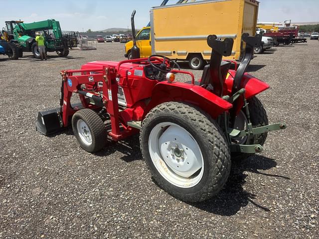 Image of Yanmar YM2020 equipment image 1