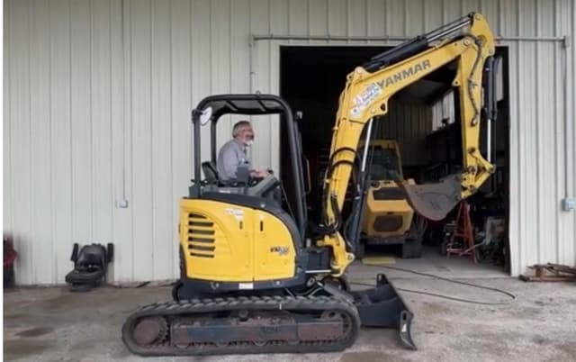 Image of Yanmar VIO35 equipment image 1