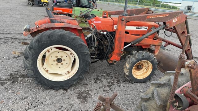 Image of Yanmar YM276 equipment image 3