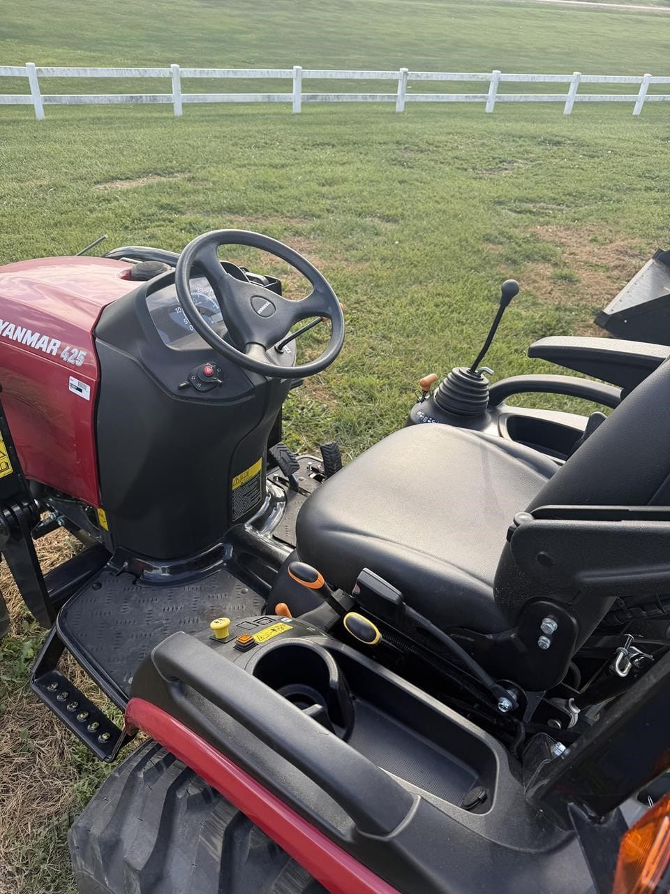 2023 Yanmar 425 Equipment Image0