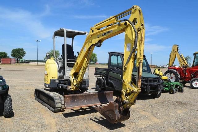 Image of Yanmar VIO35 equipment image 3