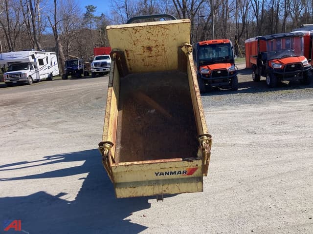 Image of Yanmar C12R equipment image 1