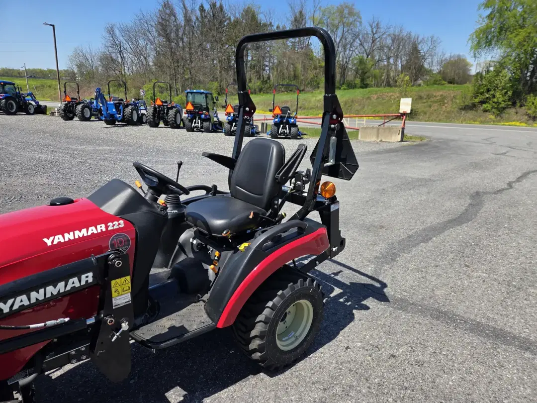 Image of Yanmar SA223 Image 1